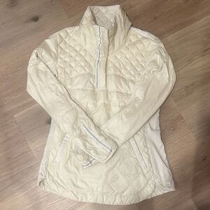 Lululemon Women's Cream Quilted Jacket